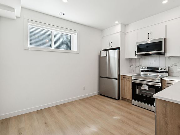 5th image of 2831 36th St SW #3B