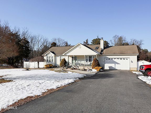 3rd image of 1158 W Wheat Road