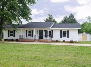 109 Surratte Dr, Kings Mountain, NC 28086