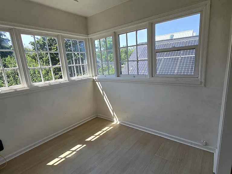 5705 N Albina Ave #3 — Photo 8