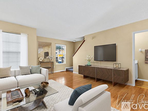3rd image of 26 Linwood Ave #30
