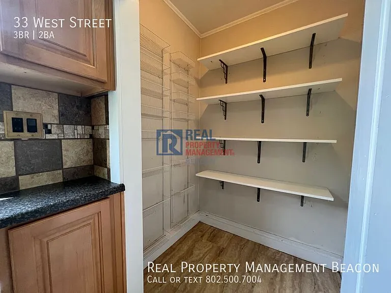 33 West St — Photo 18