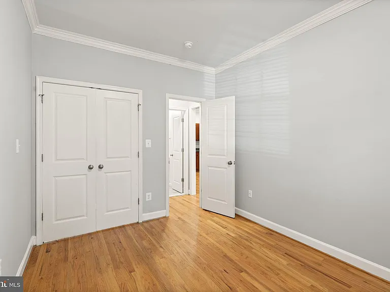 430 Irving St NW #102 — Photo 22