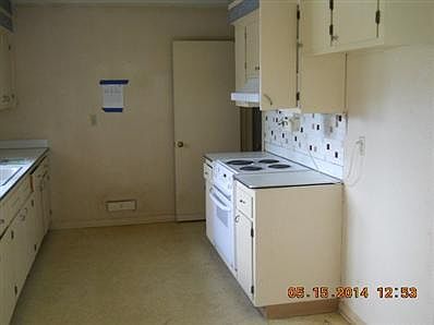4th image of 4519 Upland Dr