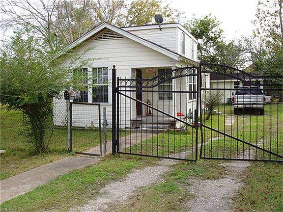 4th image of 4210 Knoxville St