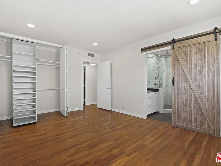 3200 S Sepulveda Blvd #J22 — Photo 15