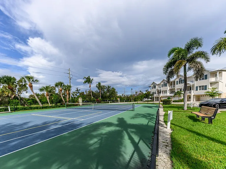 10300 Tarpon Landings Ter #4 — Photo 56