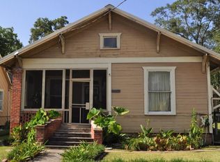 1031 Iris St, Lake Charles, LA 70601