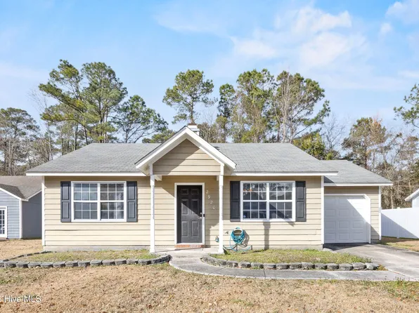 2920 Norbrick Street, Midway Park, NC 28544