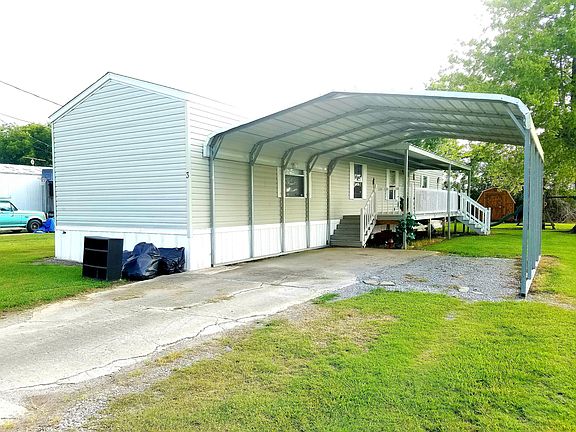 2nd image of 2719 Jefferson Island Rd Trailer 9