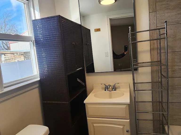 108 E Pacific Ave #2 — Photo 12