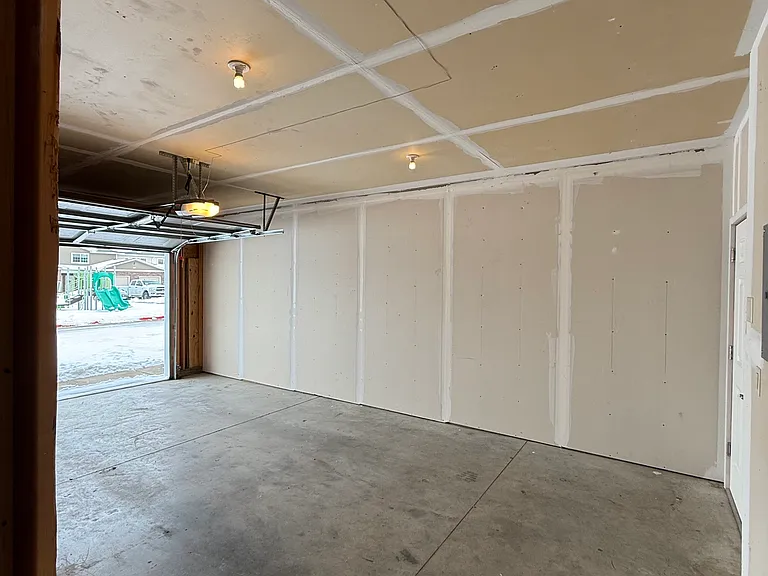 Madison Park Townhomes 1&2 — Photo 12