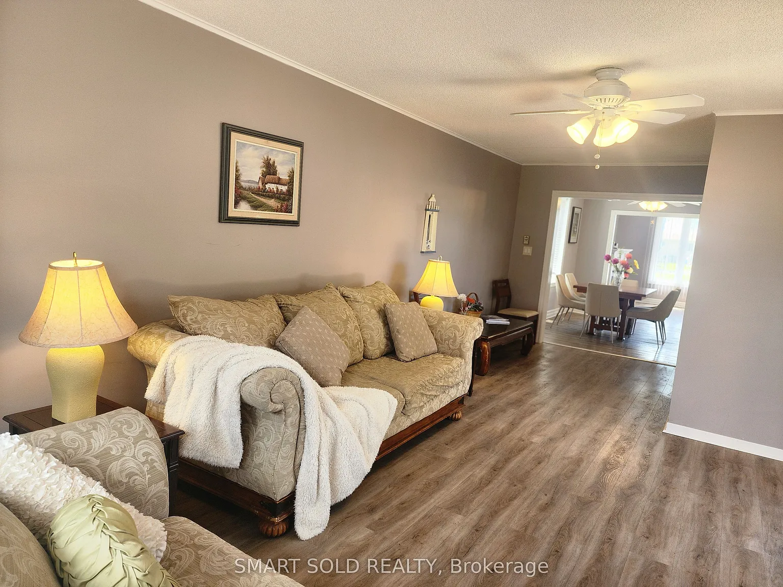 4 bed, $2,500 — Photo 3