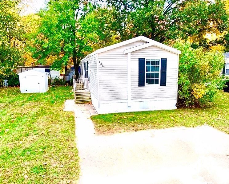 1st image of 440 60th St SE #23