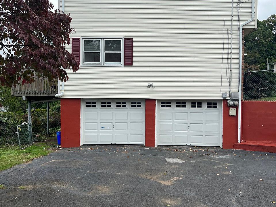 side of house with 2 garage