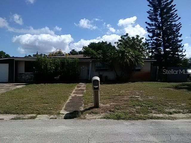 1st image of 115 Chapel Ln
