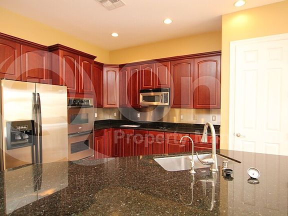 3rd image of 2471 E Aloe Pl