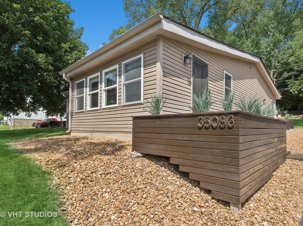 35083 N Sheridan Dr, Ingleside, IL 60041