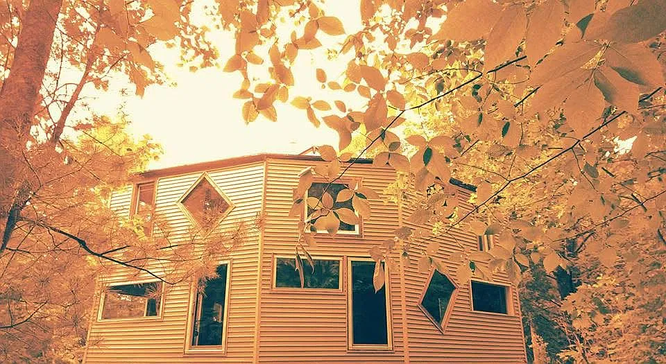 3 bed, 1200 sqft, $1,100 — Photo 1