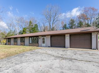 5700 E Lee Rd, Hartsburg, MO 65039