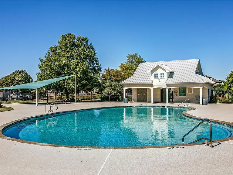 9208 Conestoga Dr — Photo 10