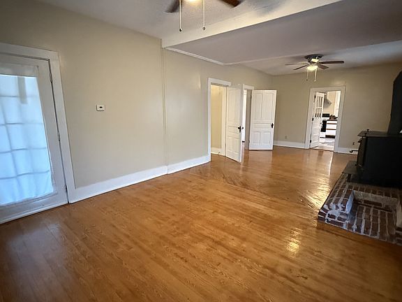 4th image of 2723 Copeland St