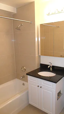 Rented by Lalezarian Properties | media 19