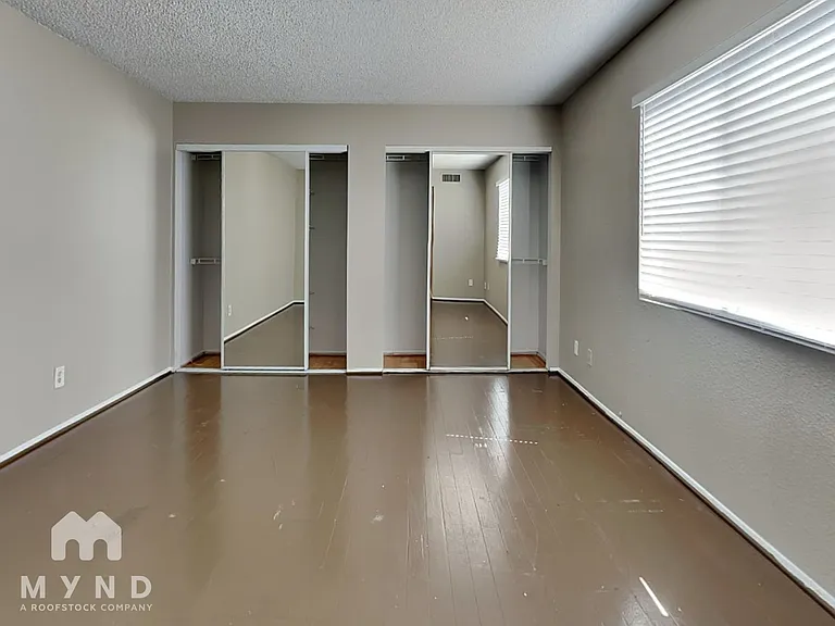 8343 N 59th Dr — Photo 8
