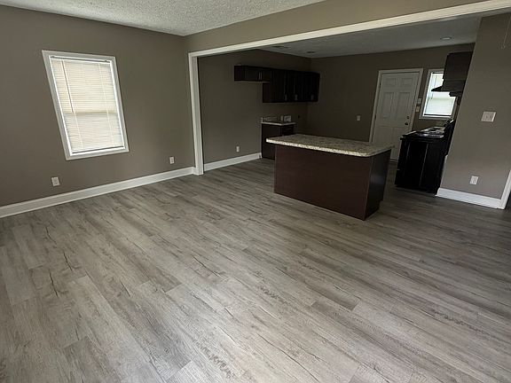 4th image of 2512 Thrush Dr