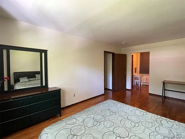 4 Cornwallis Rd — Photo 12