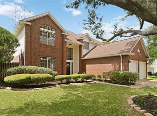 205 Oak Creek Cir, League City, TX 77573