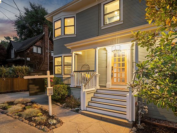 2nd image of 1906 Delaware St