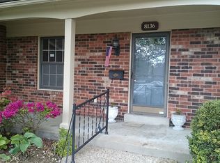 8136 Lake Ter #T5, Louisville, KY 40222