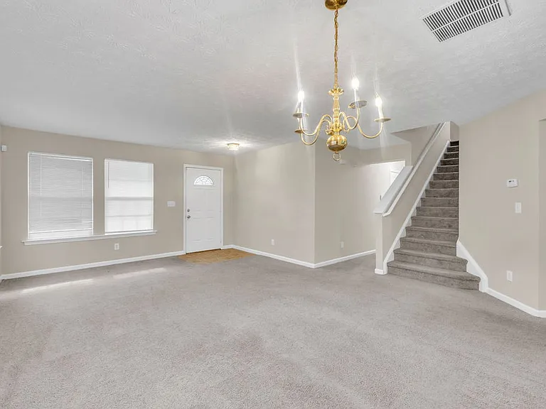 2888 Brookford Ln SW — Photo 8