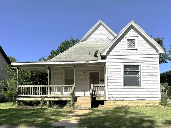 1705 Millington St, Winfield, KS 67156