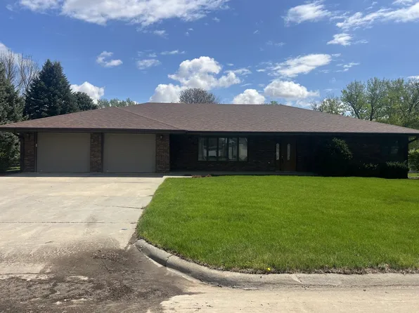 701 N Main St, Osmond, NE 68765