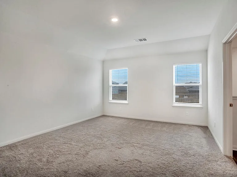 169 Allington Cir — Photo 18
