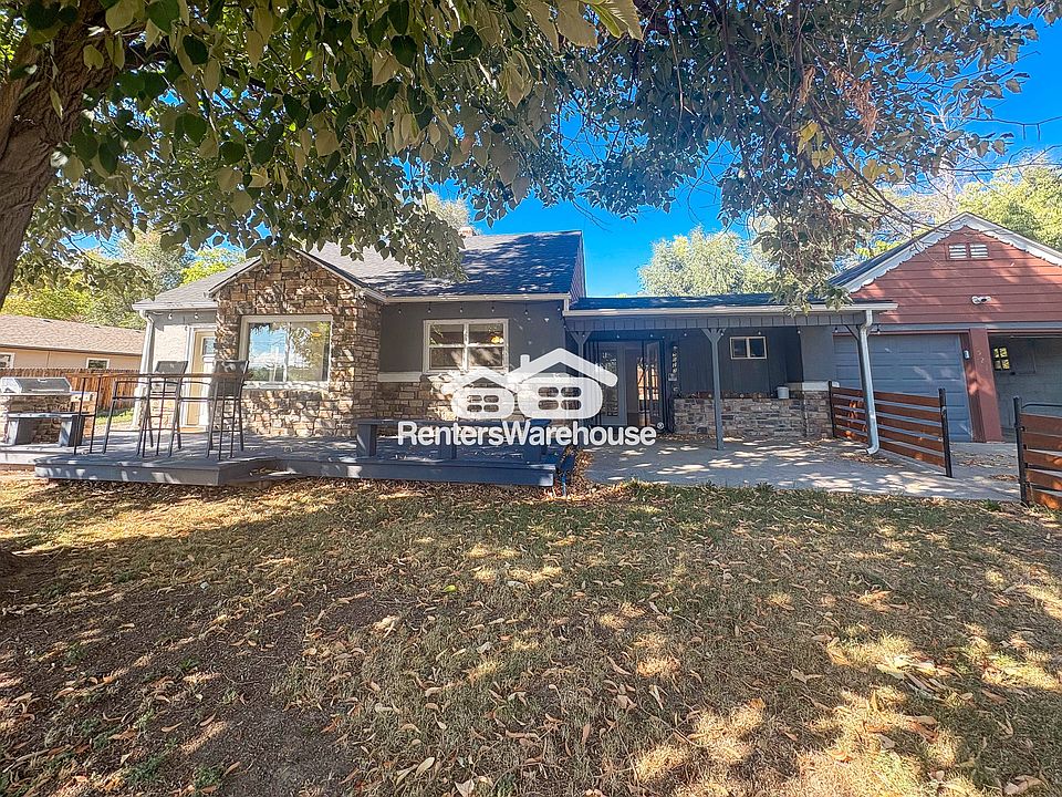 1st image of 5527 W 8th Ave