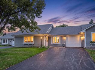 518 Devonshire Dr, Nya, MN 55397