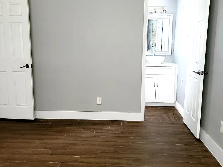 7761 NW 41st St — Photo 18