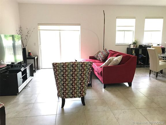 4th image of 290 NW 109th Ave APT 109
