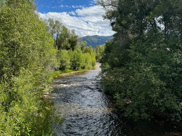 821 E River Ln #110, Oakley, UT 84055
