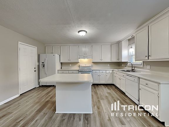 5th image of 578 Cottonwood Dr