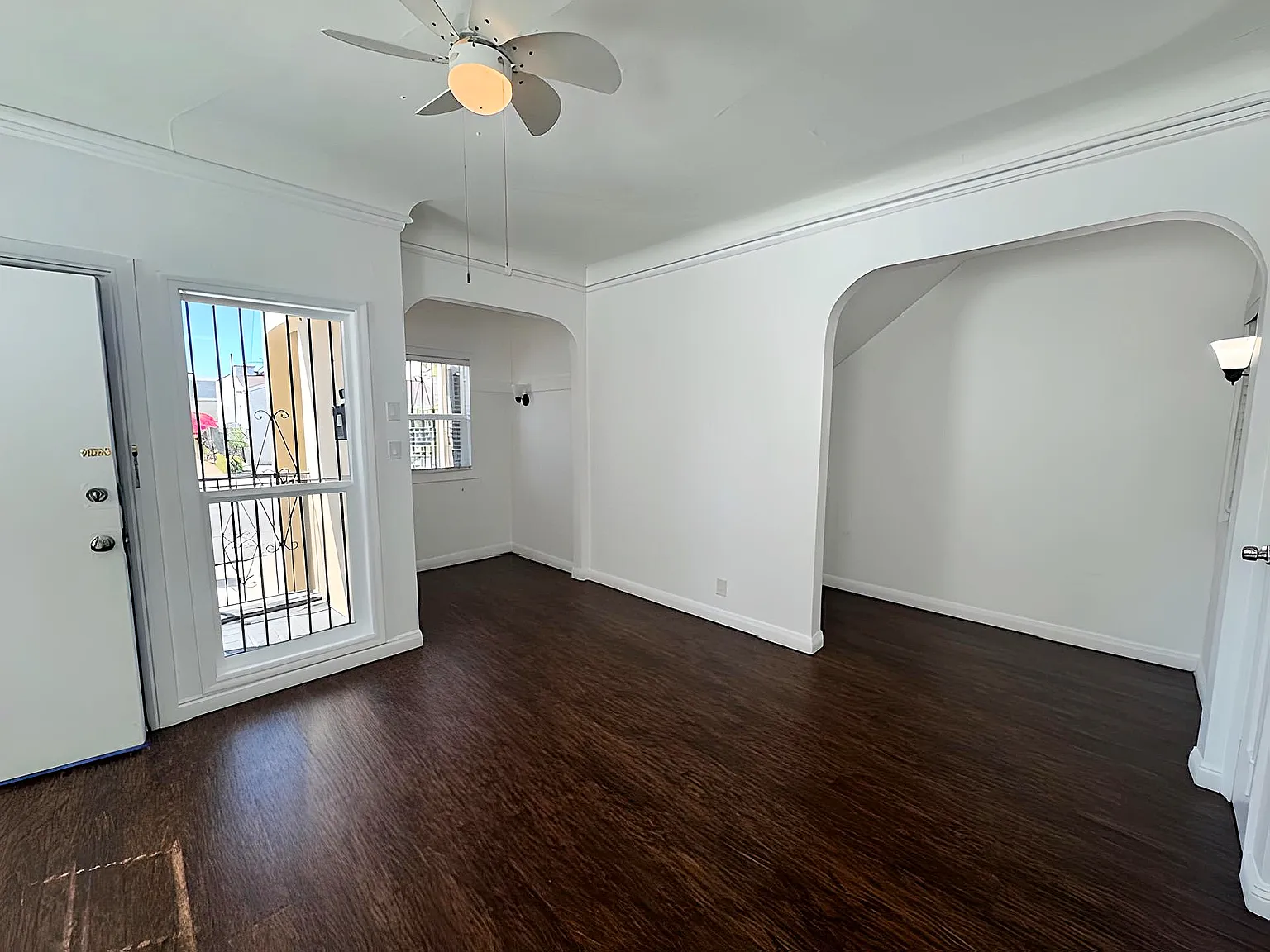 2 bed, 1000 sqft, $2,495 — Photo 3