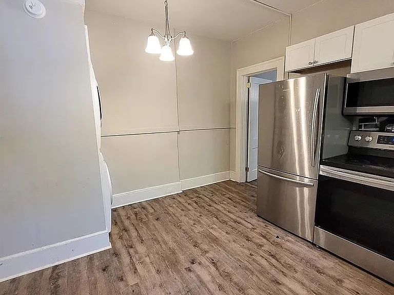 802B Park Ave — Photo 20