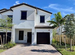 267 SW 159th Pl #267, Hollywood, FL 33027