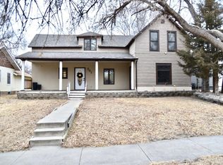 207 S Monroe Ave, Pierre, SD 57501