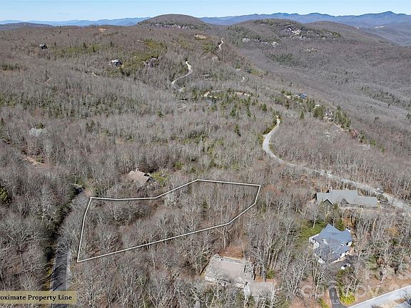 3rd image of 29 Summit Ridge Rd