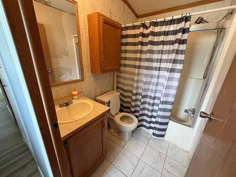 4931 Abrams Dr — Photo 9