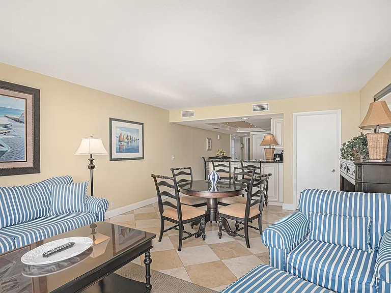 2000 Gulf Blvd #3 — Photo 12